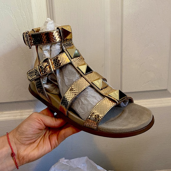 MICHAEL KORS (Brand New!) Golden Roman-Like Sandals - Picture 5 of 8